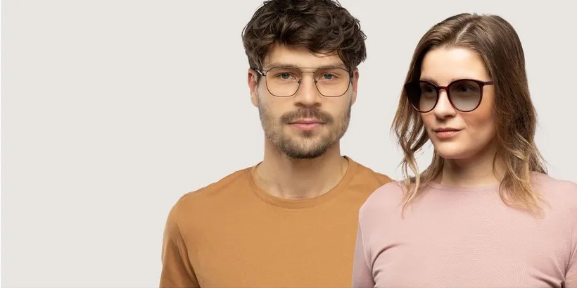 Mann mit Brille und Frau mit Sonnenbrille